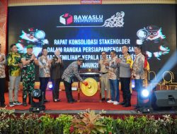 Bawaslu Kampar Gelar Rapat Konsolidasi Stakeholder Dalam Rangka Persiapan Pengawasan Pilkada  Serentak 2024