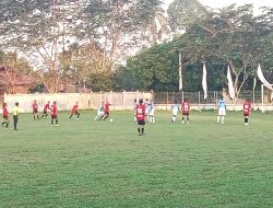 Omputaka Merah FC Gunduli All Star Flamboyan Pada Turnamen Sepak Bola Omputaka Cup III 2024