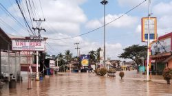 PLN Siagakan Petugas Amankan Pasokan Listrik saat Cuaca Ekstrem di Rokan Hulu Riau