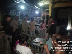 Bhabinkamtibmas dan Satpol PP Tambang Gerebek Warung Remang-Remang di Sungai Pinang, Berikan Himbauan Keras!