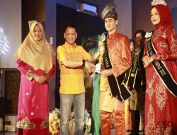 Sekda Kampar Hadiri Grand Final Bujang Dara Kampar 2025