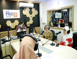 Sempena Hari Kartini, Wabup Kampar di daulat Menjadi Pembicara Pada dialog Interaktif RRI Pekanbaru