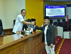Plh. Sekda Kampar Wakili Bupati Hadiri Penyampaian Hasil Reses Masa Sidang II Tahun 2025