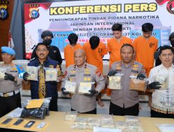 Polda Riau Ungkap Tindak Pidana Narkotika Jenis Sabu Jaringan Internasional