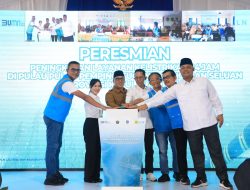 Direktur Distribusi PLN Resmikan Layanan Kelistrikan 24 Jam di Empat Pulau Terpencil Kepulauan Riau Secara Serentak
