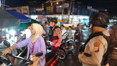 Patroli Humanis Tim Raga: Menyapa dan Melindungi Warga Bangkinang