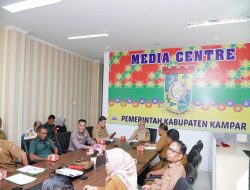 Melalui Zoomeeting, Wabup Kampar Pimpin Rakor Inflasi dan Program 3 Juta Rumah Bersama Kemendagri