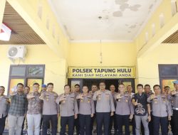 Kapolres Kampar Berkunjung ke Polsek Tapung Hulu, Beri Suntikan Semangat dan Bantuan untuk Masjid Al-Ikhlas!