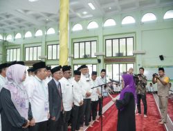 Wabup Kampar Resmi Kukuhkan Majlis Dzikir Kampar di Hati Masa Bhakti 2025–2030