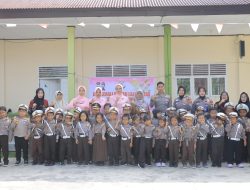 “Polisi Sahabat Anak Sapa TK Bhayangkari Bangkinang! Tanamkan Etika Tertib Lalu Lintas dan Green Policing Sejak Dini!”