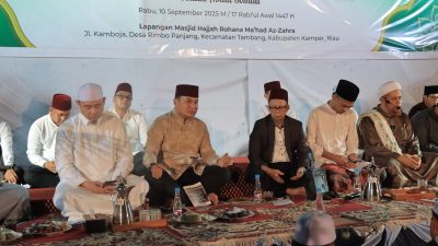 Kapolda Riau dan UAS Hadiri Tabligh Akbar Maulid Nabi di Kampar! Ribuan Jamaah Padati Lapangan Masjid Hj. Rohana!