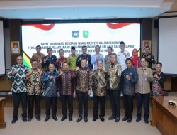 Wamendagri Bima Arya Apresiasi Kerja Sama Bupati Kampar dengan Solok