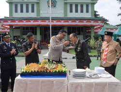 HUT TNI ke-80 di Kampar: Kejutan Tumpeng dari Kapolres, Bukti Kekompakan TNI-Polri Jaga Negeri!