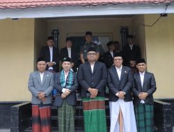 Kapolres Kampar: Santri Garda Terdepan Mengawal Indonesia! Hadiri Upacara HSN, Ajak Santri Terus Berkontribusi untuk Bangsa!