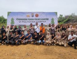 Polri dan Mahasiswa Bersatu Jaga Bumi, Polres Kampar Gaungkan Green Policing di Polkam, Tanam Mangga dan Jambu Bersama!