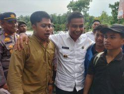 Bupati Kampar Temui Aksi Damai Aliansi Mahasiswa Kampar Pekanbaru