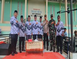 Upacara HUT ke-80 PGRI dan HGN 2025 di Kecamatan XIII Koto Kampar Berlangsung Khidmat