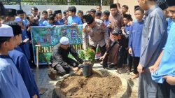 Sentuhan Hati Kapolsek Kampar di Pesantren Al Madania: ‘Makna Sebuah Tunas’, Green Policing, Inspirasi, Jaga Alam, Ciptakan Generasi Berakhlak