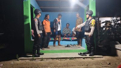 Tapung Hilir ‘Siaga’, Kapolsek ‘Perkuat’ Satkamling, ‘Cegah’ Kejahatan, Kapolres: ‘Polri & Masyarakat Bersatu Padu