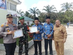 Kapolsek Tapung Hulu Terima Penghargaan Kamtibmas pada Peringatan HUT Korpri ke-54