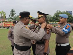 Sertijab Wakapolres Kampar Kompol Andi Cakra Putra ke Kompol Rizki Hidayat