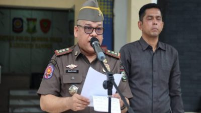 Plt Kasatpol PP Kampar Lakukan Patroli Imbau Warga Dirikan Shalat Jumat