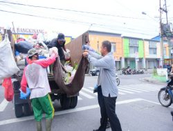 Bupati Kampar Pimpin Gotong Royong Massal Dukung Gerakan Indonesia ASRI