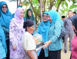 Hari ketiga TP PKK Kampar Tuntaskan Gerakan Pangan Murah Untuk Lansia di Pasir Sialang