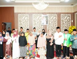 Khatam Alqur’an dan Buka Bersama, Bupati dan Wabup Kampar