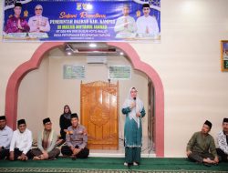 Wabup Kampar Pimpin Safari Ramadhan Terakhir di Desa Petapahan