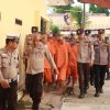 Kapolres Kampar Pimpin Pergeseran 50 Tahanan Narkoba Ke Polda Riau, Proses Hukum Berlanjut Dengan Keamanan Tertinggi