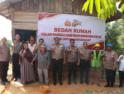 HARI BHAYANGKARA KE-80 DIISI BAKTI SOSIAL – POLRES KAMPAR BEDAH RUMAH DI BUKIT PERMAI
