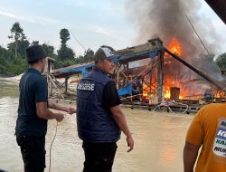 Polres Kampar Ungkap PETI Di Gunung Sahilan – 2 Terduga Diamankan, 12 Rakit Dimusnahkan