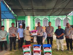 Pasca Kebakaran Asrama Ponpes Syekh Burhanuddin, Kapolres Kampar Datang Langsung Sampaikan Simpati dan Bantuan
