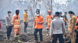 Bupati Kampar Berkomitmen Atasi Karhutla di Rimbo Panjang.