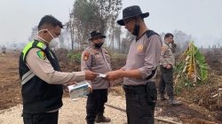 Polres Kampar Hadirkan Layanan Medis & Masker di TKP Rimbo Panjang
