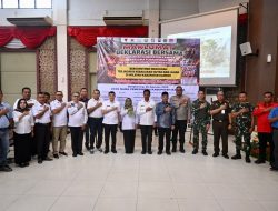 Karhutla di Kampar, Bupati Apresiasi Petugas, Perusahaan dan Masyarakat