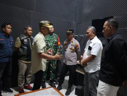 Tim Yustisi Satpol PP Kampar Tutup Tujuh Warung Karaoke