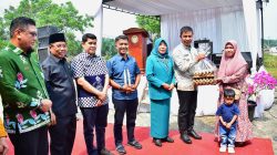 Bupati Kampar & Ketua PKK Launching Paket PKMK untuk Anak Stunting
