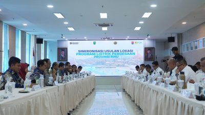 Wabup Kampar Hadiri Rapat Sinkronisasi Program Lisdes Bersama PLN UID Riau dan Kepulauan Riau