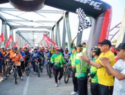 Bupati Kampar Lepas Gowes Silaturahmi 2026, Diikuti 2.500 Peserta