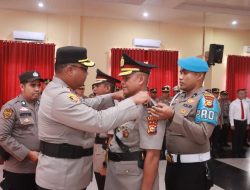 Kapolres Kampar Pimpin Sertijab Kapolsek Kampar Kiri Kompol Rusyandi Z. Siregar, S.Sos., M.H di Gantikan Kompol Nurman S.H., M.H.