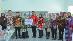 Bupati Ahmad Yuzar Tinjau 6 Rumah Produksi Batik