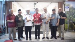 Bupati Kampar Disambut Meriah Masyarakat dan Pemkab Karimun
