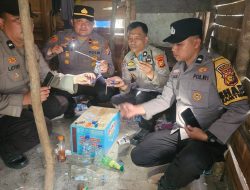 Cegah Penyalahgunaan Narkoba, Polsek Bangkinang Barat Razia Lokasi Dugaan Sarang Narkotika di Desa Silam